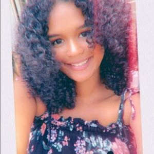 Meet your Posher, Pamela